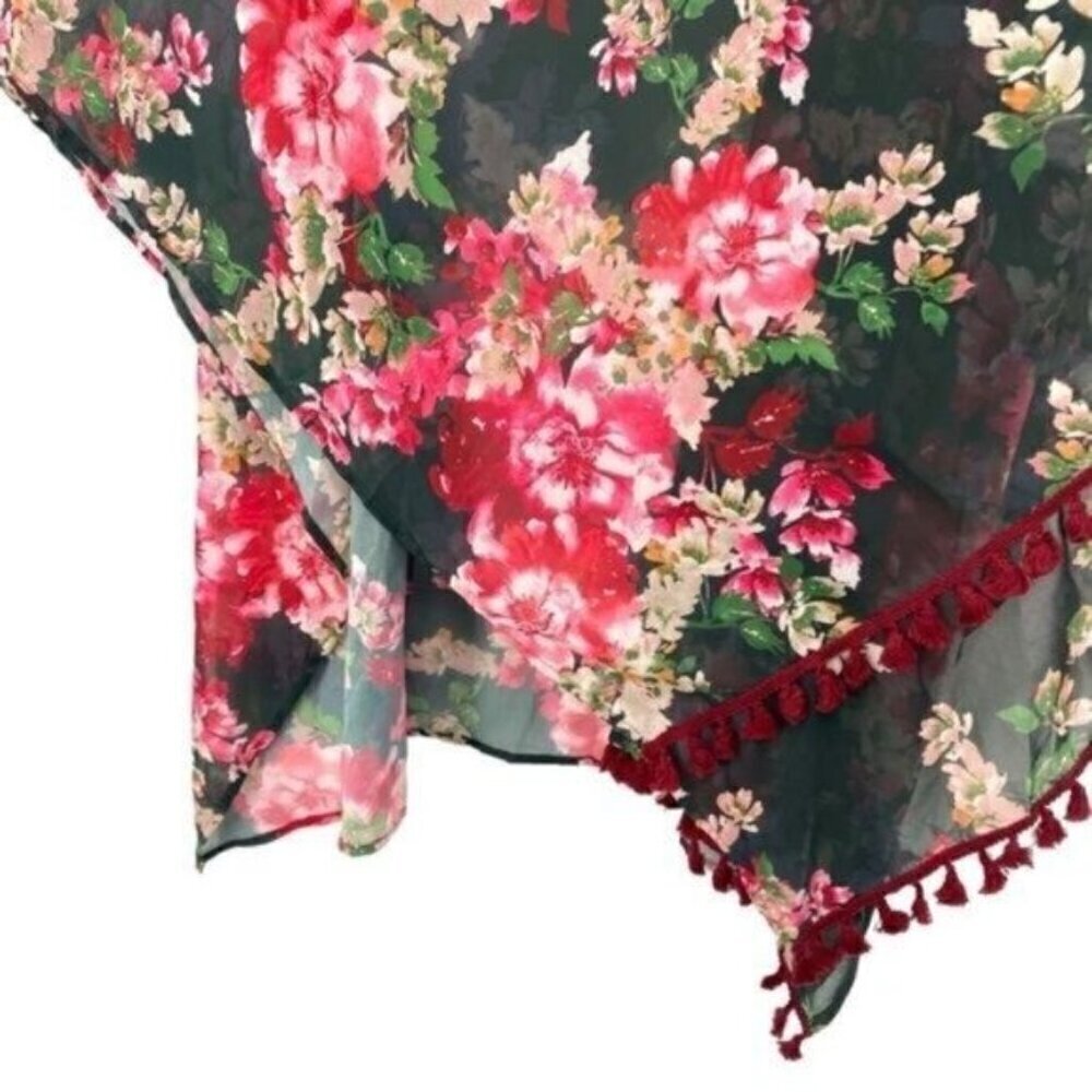 Umgee Floral Boho Tassel Kimono Top - Picture 12 of 16